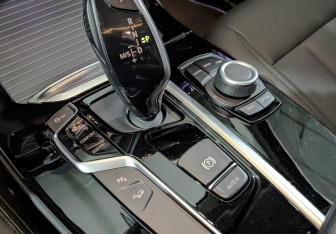 Подержанный автомобиль BMW X3 2020 года (27 фото)