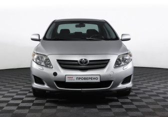 Подержанный автомобиль Toyota Corolla Sedan 2008 года (2 фото)