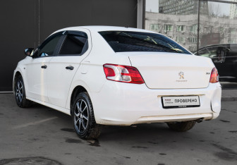 Подержанный автомобиль Peugeot 301 2016 года (6 фото)