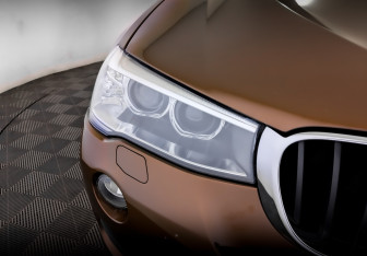 Подержанный автомобиль BMW X3 2016 года (16 фото)