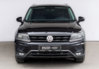 Подержанный автомобиль Volkswagen Tiguan 2018 года (2 фото)