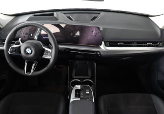 Новый BMW X1 2026 (11 фото)