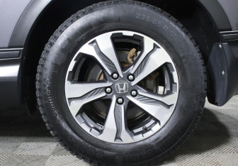 Подержанный автомобиль Honda CR-V 2018 года (5 фото)