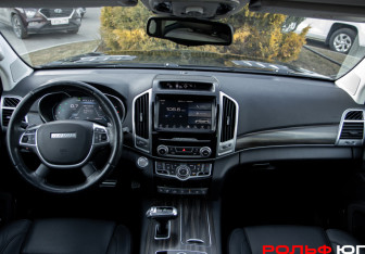 Подержанный автомобиль Haval H9 2022 года (12 фото)