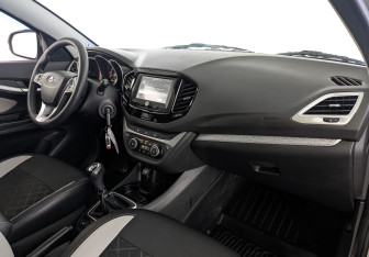 Подержанный автомобиль LADA (ВАЗ) Vesta Wagon 2018 года (11 фото)