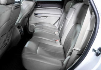 Подержанный автомобиль Cadillac SRX 2013 года (10 фото)