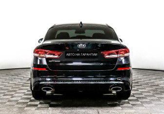 Подержанный автомобиль Kia Optima Sedan 2019 года (4 фото)