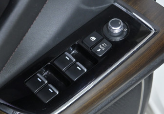Подержанный автомобиль Mazda CX-9 2020 года (17 фото)