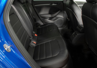 Подержанный автомобиль Audi A3 Sedan 2019 года (10 фото)