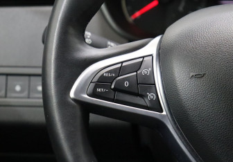 Подержанный автомобиль Renault Arkana 2019 года (13 фото)