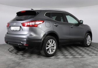 Подержанный автомобиль Nissan Qashqai 2018 года (5 фото)