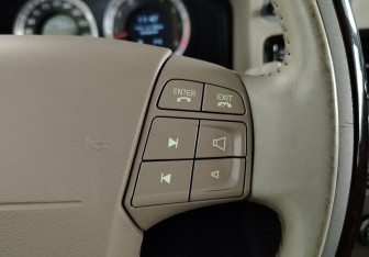 Подержанный автомобиль Volvo XC70 2008 года (15 фото)