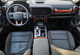 Подержанный автомобиль Haval Dargo 2023 года (10 фото)