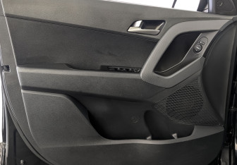 Подержанный автомобиль Hyundai Creta 2021 года (19 фото)