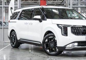 Новый Kia Carnival 2026 (4 фото)