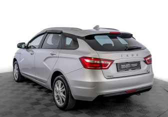 Подержанный автомобиль LADA (ВАЗ) Vesta Wagon 2019 года (7 фото)