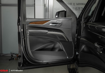 Новый Cadillac Escalade Suv 2023 (10 фото)