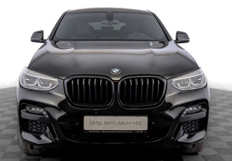 Подержанный автомобиль BMW X4 2020 года (2 фото)