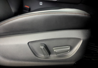 Подержанный автомобиль Toyota Camry Sedan 2022 года (24 фото)
