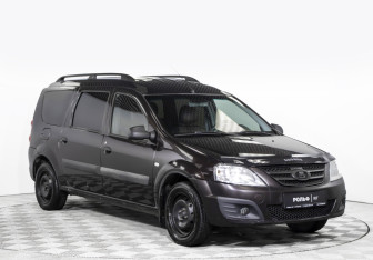 Подержанный автомобиль LADA (ВАЗ) Largus Wagon 2017 года (3 фото)