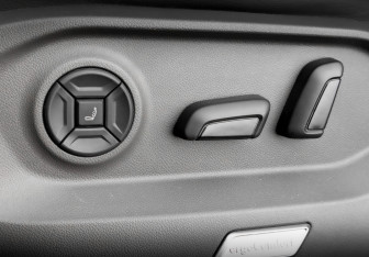 Подержанный автомобиль Volkswagen Touareg 2019 года (21 фото)