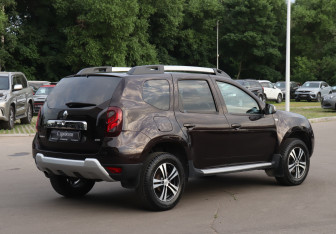 Подержанный автомобиль Renault Duster 2018 года (5 фото)