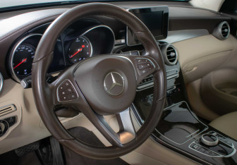 Подержанный автомобиль Mercedes-Benz GLC Coupe 2015 года (14 фото)