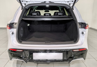 Новый Voyah Free 2026 (8 фото)