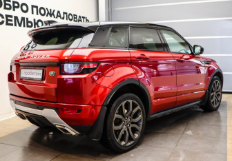 Подержанный автомобиль Land Rover Range Rover Evoque 2017 года (4 фото)
