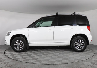 Подержанный автомобиль Skoda Yeti 2016 года (8 фото)