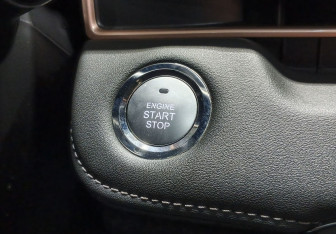 Подержанный автомобиль Exeed LX 2022 года (15 фото)