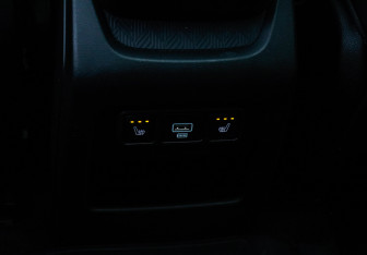 Подержанный автомобиль Haval H3 2024 года (10 фото)