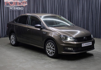 Подержанный автомобиль Volkswagen Polo Sedan 2017 года (3 фото)
