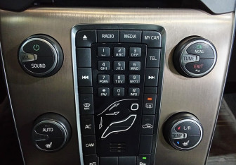 Подержанный автомобиль Volvo V40 Hatchback 2013 года (14 фото)