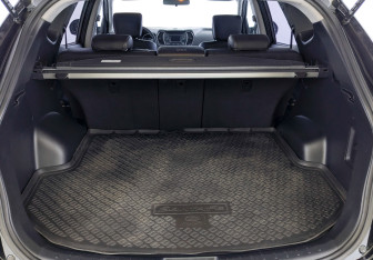 Подержанный автомобиль Hyundai Santa Fe 2014 года (10 фото)