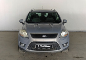 Подержанный автомобиль Ford Kuga 2011 года (2 фото)
