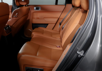 Подержанный автомобиль LiXiang L7 2024 года (10 фото)