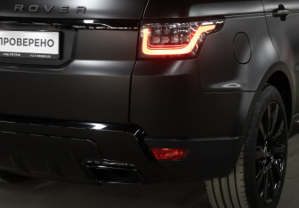 Подержанный автомобиль Land Rover Range Rover Sport 2018 года (27 фото)