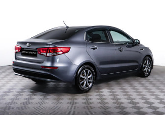 Подержанный автомобиль Kia Rio Sedan 2016 года (5 фото)