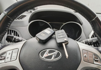 Подержанный автомобиль Hyundai ix35 2013 года (14 фото)