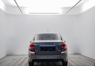 Подержанный автомобиль LADA (ВАЗ) Granta Sedan 2022 года (6 фото)