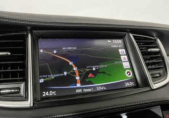 Подержанный автомобиль Infiniti QX50 2018 года (19 фото)