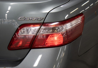 Подержанный автомобиль Toyota Camry Sedan 2006 года (22 фото)