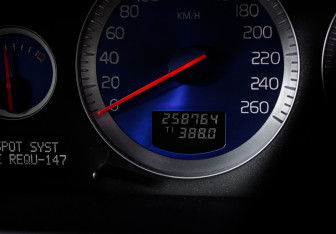Подержанный автомобиль Volvo XC90 2008 года (11 фото)