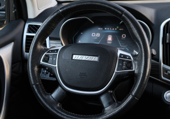 Подержанный автомобиль Haval H9 2022 года (11 фото)