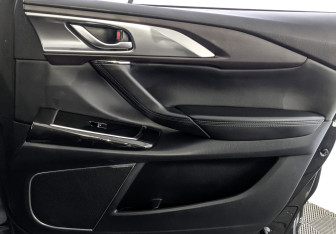 Подержанный автомобиль Mazda CX-9 2019 года (24 фото)