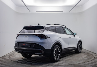 Подержанный автомобиль Kia Sportage 2025 года (5 фото)