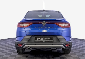 Подержанный автомобиль Renault Arkana 2021 года (6 фото)