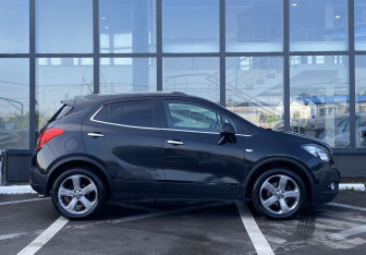 Подержанный автомобиль Opel Mokka 2014 года (4 фото)