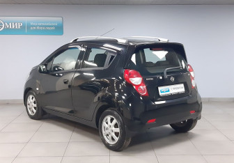 Подержанный автомобиль Ravon R2 2017 года (7 фото)